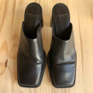 Vagabond Edwina Mules, size 39